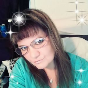 Meet your Posher, Stacy